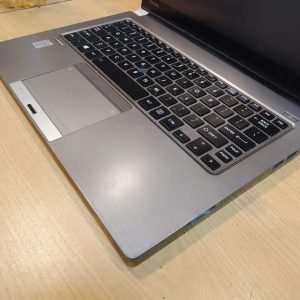 Toshiba Portege Z30-A Core i5 4th Gen, 8GB, 128GB SSD, 13.3″ HD LED